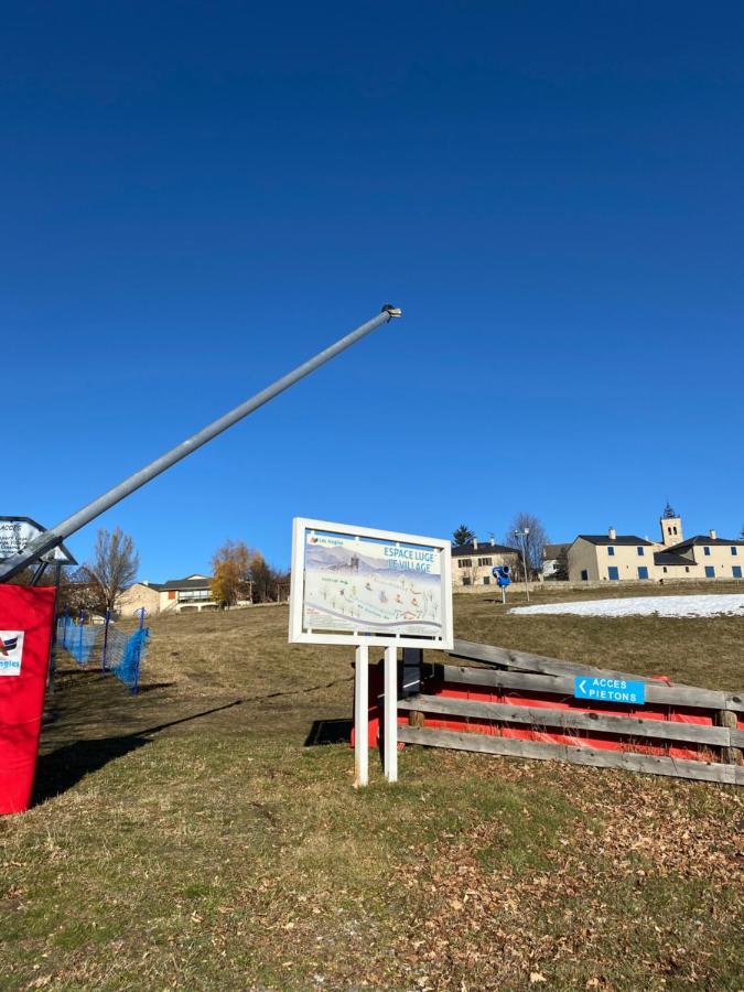 Appartement aux pieds des pistes ! Les Angles  Extérieur photo