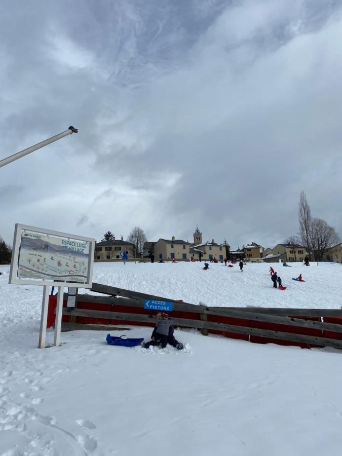 Appartement aux pieds des pistes ! Les Angles  Extérieur photo
